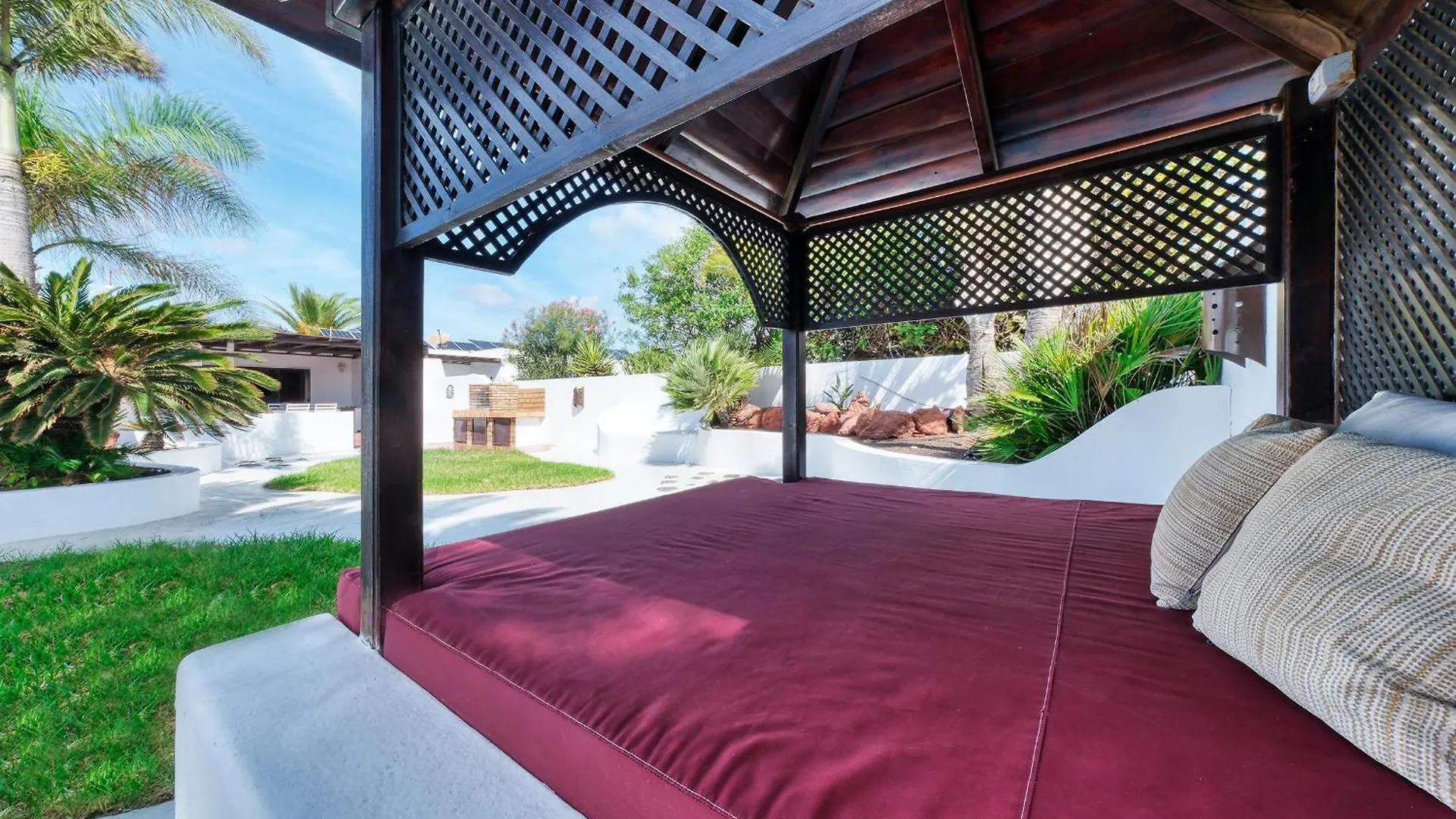 Villa Picasso Private Pool Playa Blanca