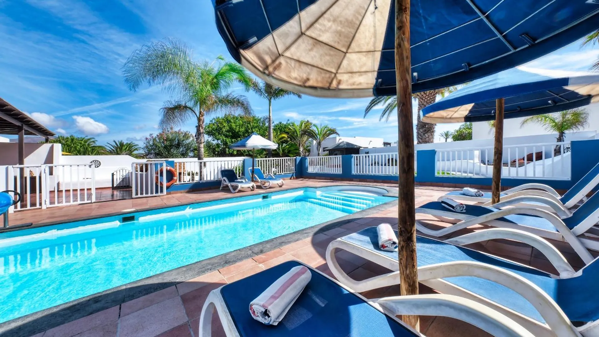 Villa Picasso Private Pool Playa Blanca  Spain