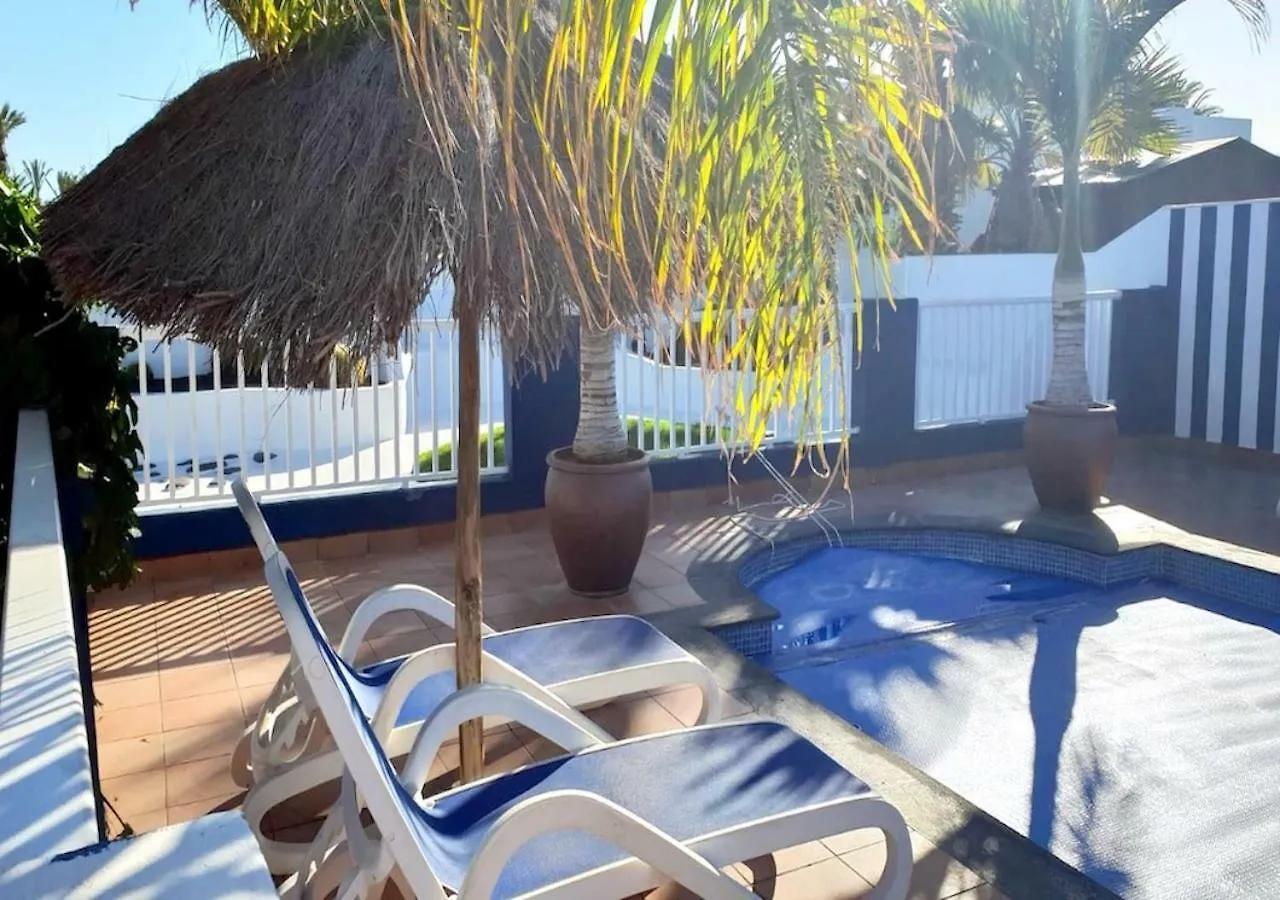 Villa CHAO private heated pool, garden, wifi, A/C Playa Blanca   Playa Blanca (Lanzarote)
