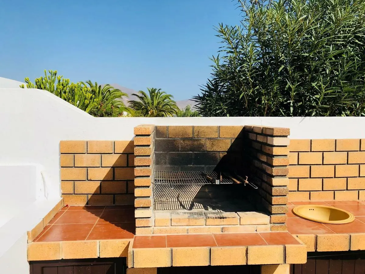 Villa CHAO private heated pool, garden, wifi, A/C Playa Blanca  Spagna