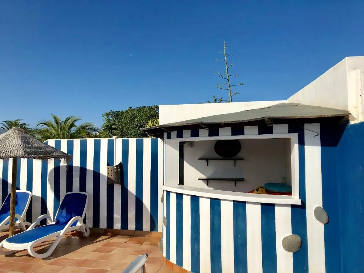 Villa CHAO private heated pool, garden, wifi, A/C Playa Blanca  0*, Playa Blanca (Lanzarote)